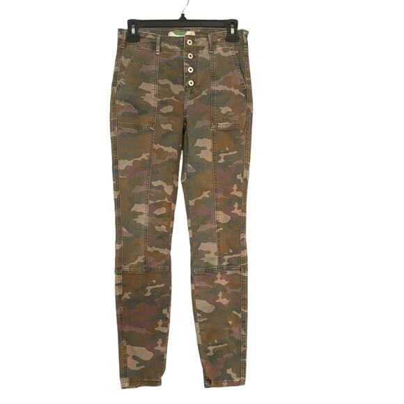 Anthropologie Camo Skinny Jeans Womans 26 Green Button Fly Slim Tapered Fit - Picture 1 of 10